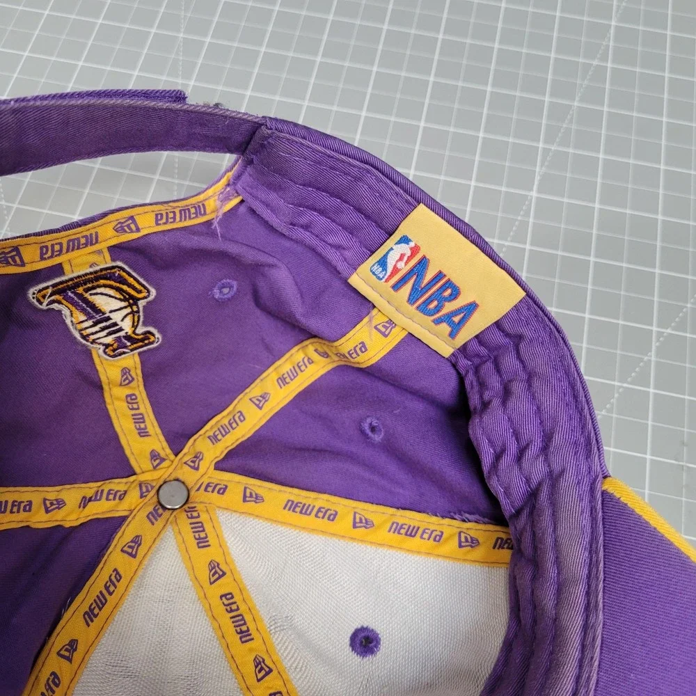 Los Angeles Lakers Hat Cap Strap‎ Back One Size NBA Basketball New Era